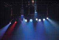 Showtec Performer 2000 RGBAL Kompaktes Theater LED fresnel mit 240 W RGBAL-Farben