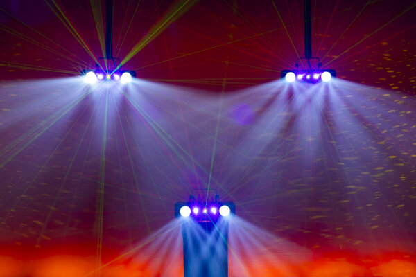 SHOWTEC Dynamica Compact 4-in-1 Lichteffekte